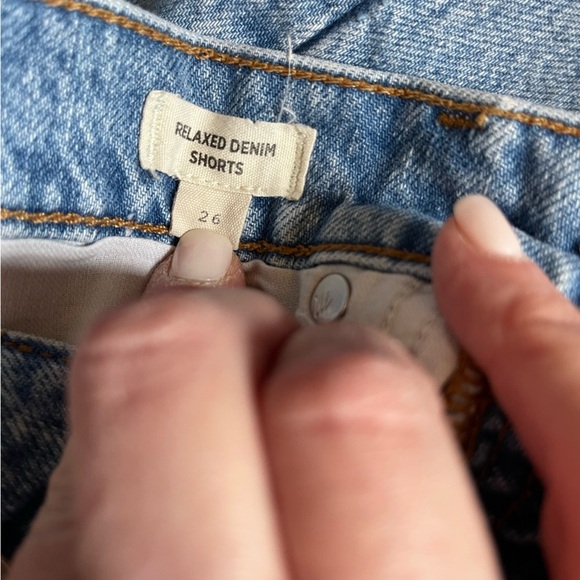 Madewell Relaxed Denim Shorts in Renfield Wash size 26 - Picture 11 of 15